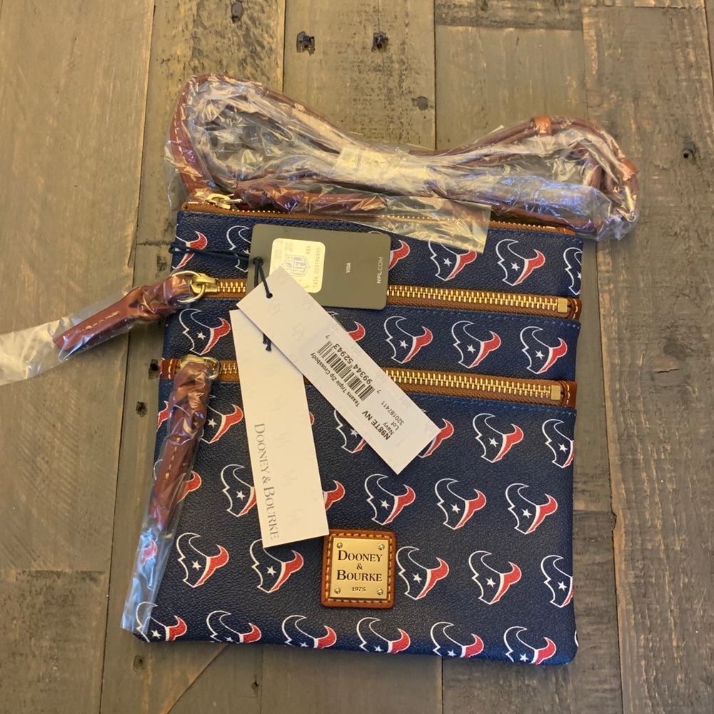 Dooney & Bourke Texans crossbody purse NEW